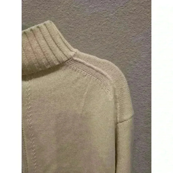 Ropé Picnic Women's Ivory Knit Turtleneck Pullover Sweater Size M - Picture 8 of 10
